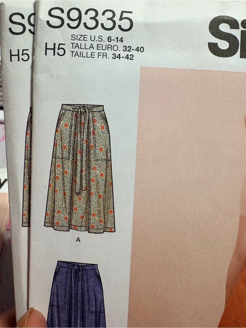 BN UNCUT SIMPLICITY 9335 H5 SHORTS SKIRTS SKORTS SEWING PATTERNS